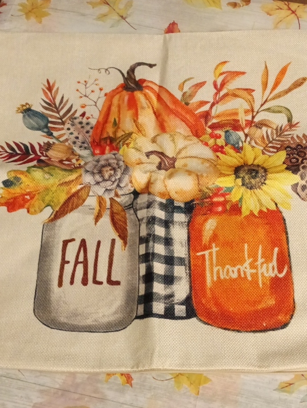 Thanksgiving Bundle To Include 6 Items. - Picture 3 of 7